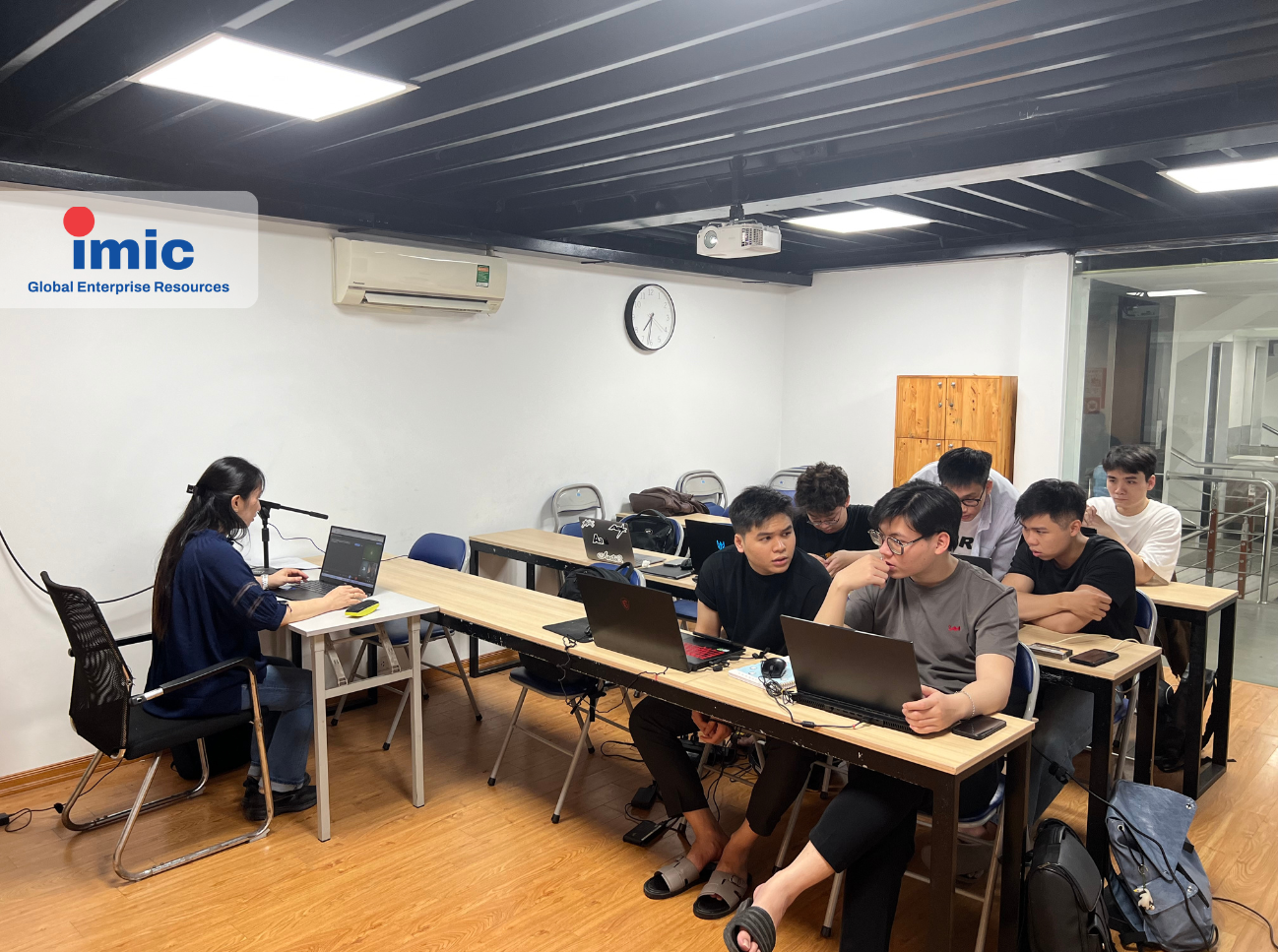 Khai giảng lớp học lập trình C/C++ tại Hà Nội 20042025